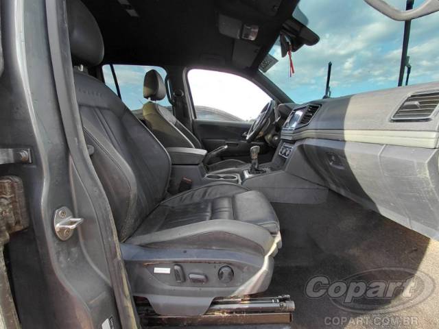 2025 VOLKSWAGEN AMAROK 