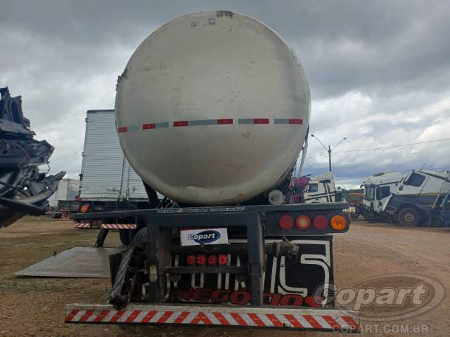 2009 RECRUSUL SEMI-REBOQUE 