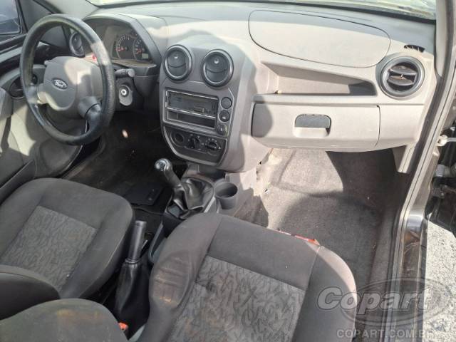 2010 FORD KA 