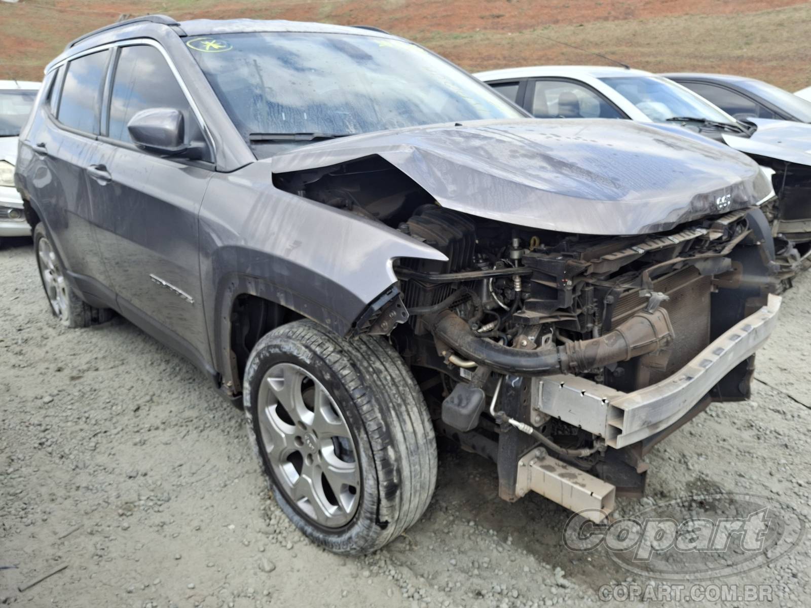 Veículo Fiat Compass JEEP COMPASS LONGITUDE 2.0 16V TIGERSHARK 2020 2021 em leilão