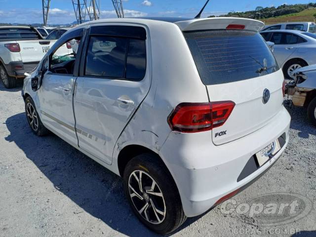 2017 VOLKSWAGEN FOX 