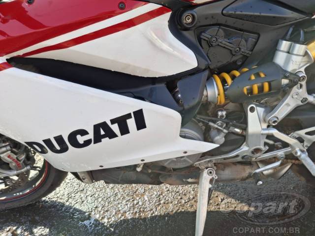 2017 DUCATI SUPERBIKE 