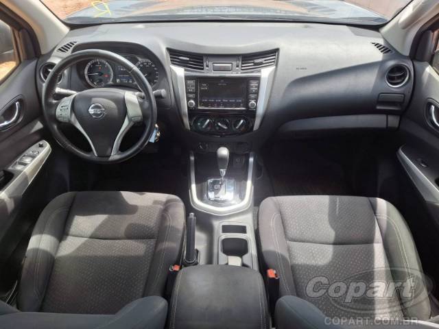 2021 NISSAN FRONTIER CD 