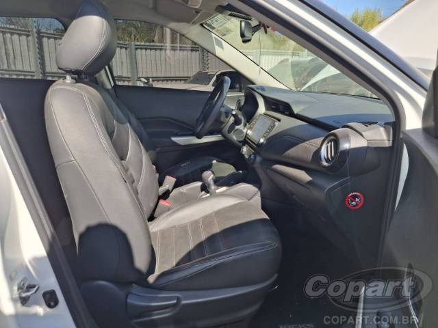 2022 NISSAN KICKS 