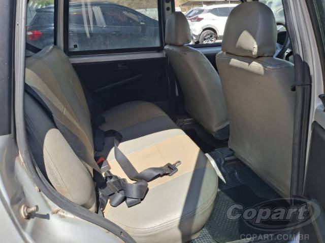 2013 FIAT UNO 