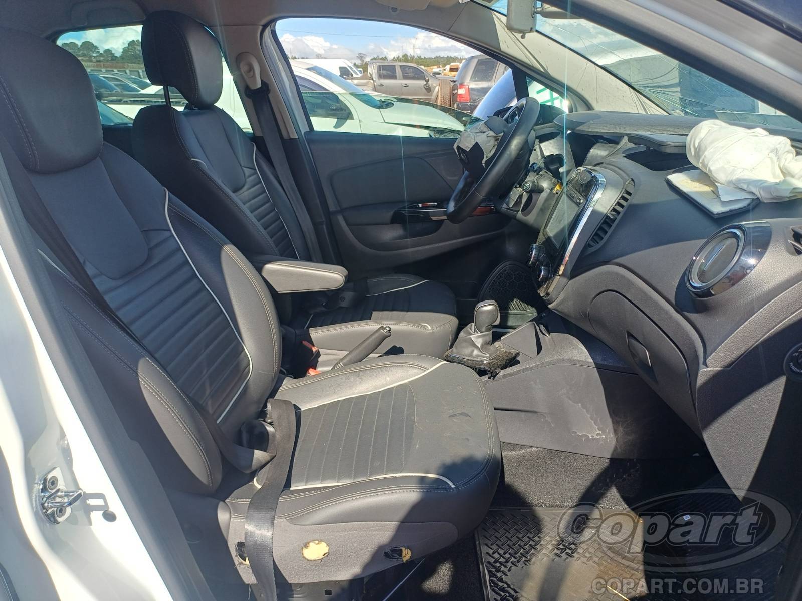 Foto 5: 2019 RENAULT CAPTUR