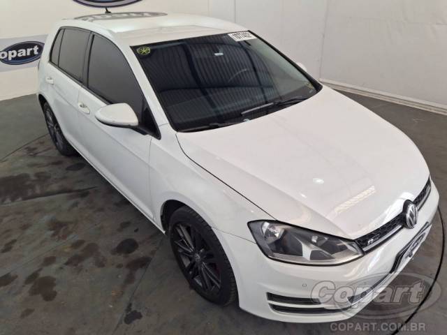 2015 VOLKSWAGEN GOLF 