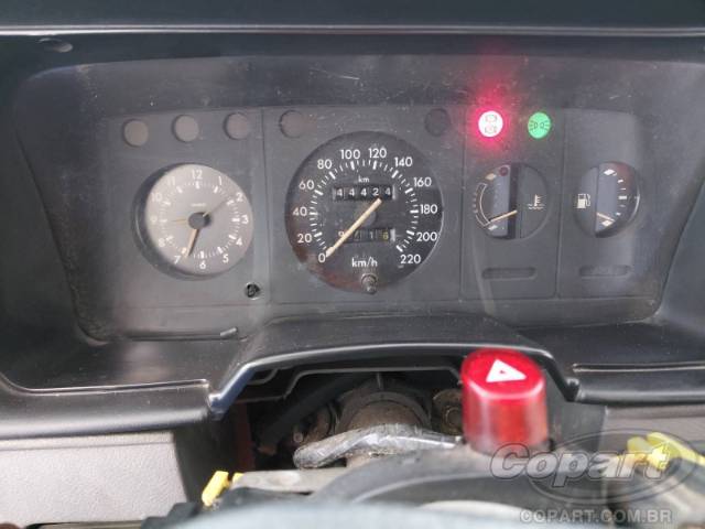 1992 FORD ESCORT 