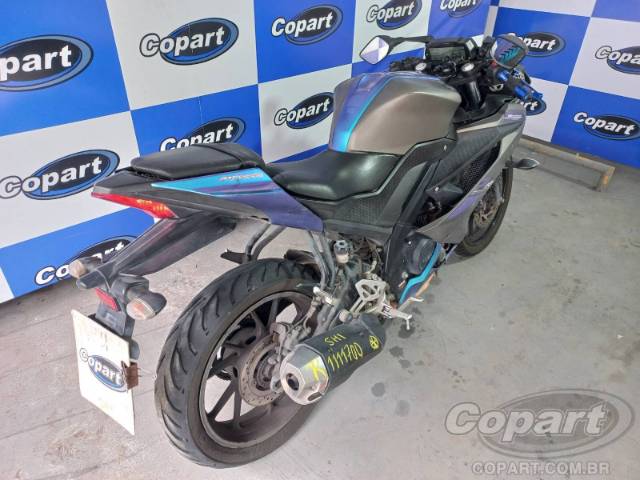 2025 YAMAHA YZF R15 