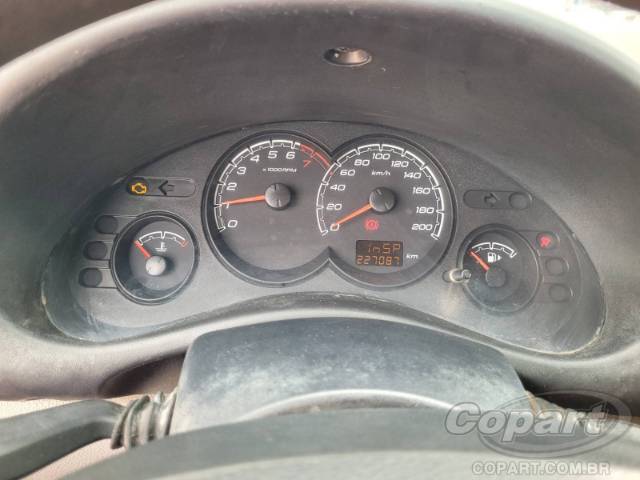 2015 CHEVROLET CLASSIC 