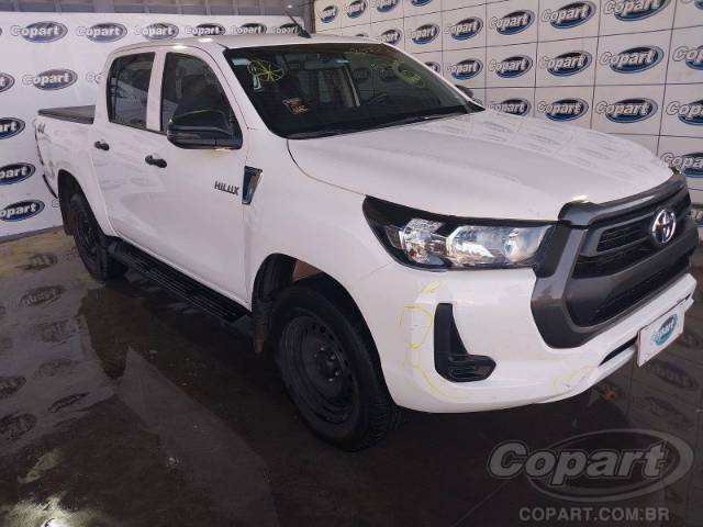 2022 TOYOTA HILUX CD 