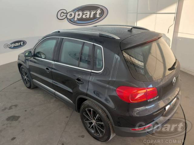 2012 VOLKSWAGEN TIGUAN 