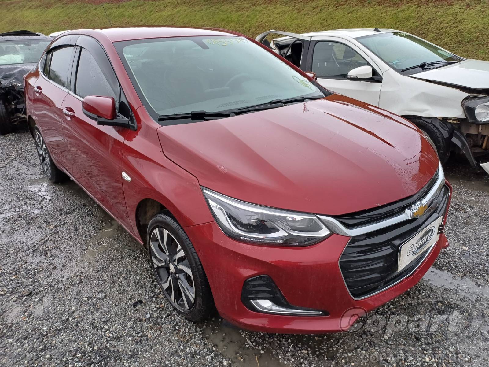 Chevrolet Onix Plus Premier AT 1.0 12V Ecotec Turbo 2023 Colisão Pequena Monta