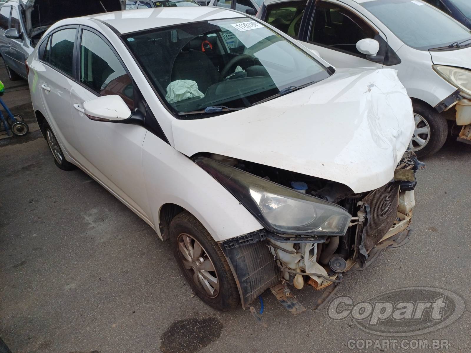 Hyundai Hb20s 2015 em leilão