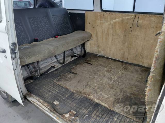 2012 VOLKSWAGEN KOMBI 
