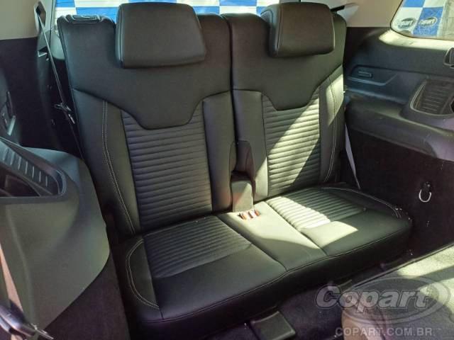 2025 JEEP COMMANDER 