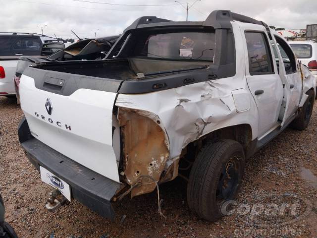 2017 RENAULT DUSTER OROCH 