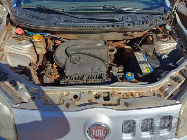 2011 FIAT UNO 