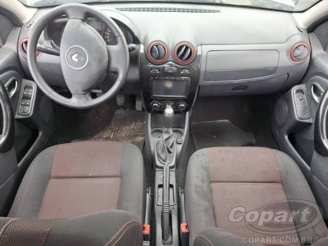 2014 RENAULT SANDERO 