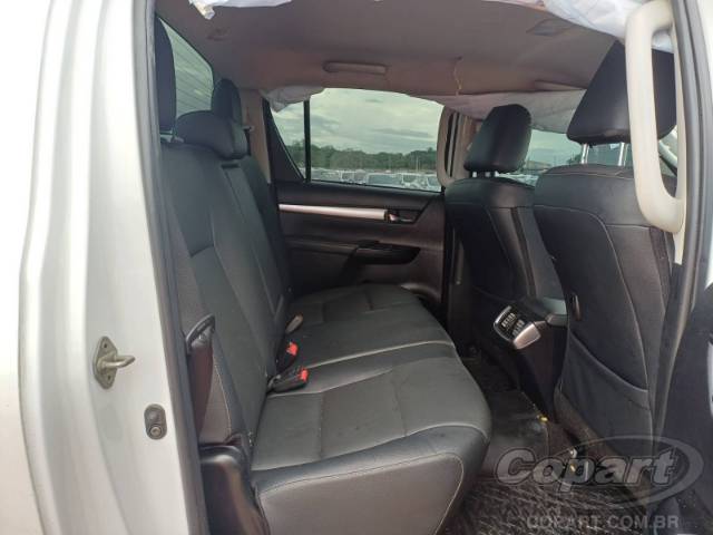 2024 TOYOTA HILUX CD 