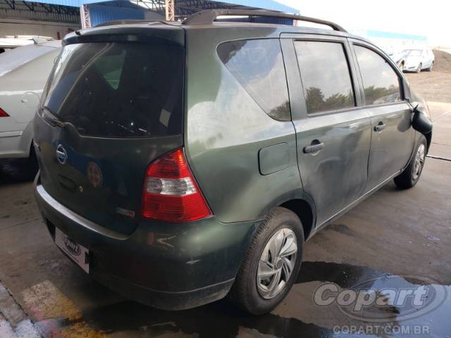 2010 NISSAN LIVINA 