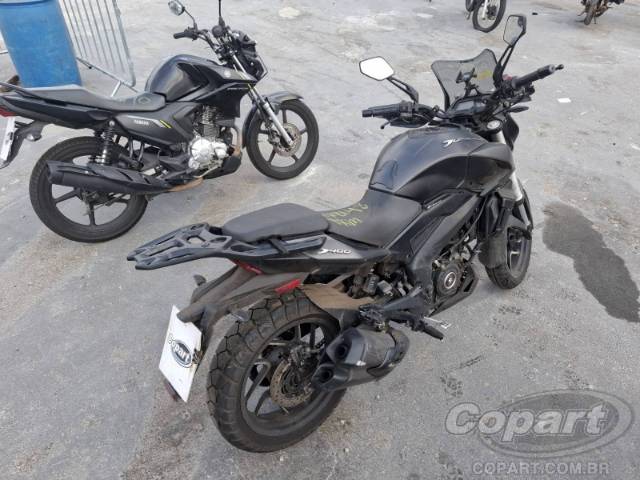 2025 BAJAJ DOMINAR 