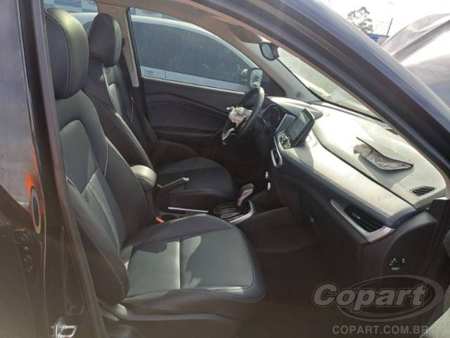 2025 CHEVROLET TRACKER 