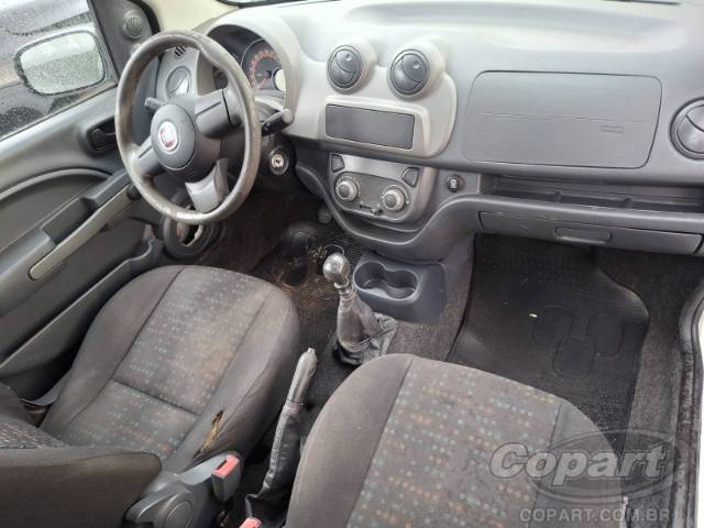2014 FIAT UNO 