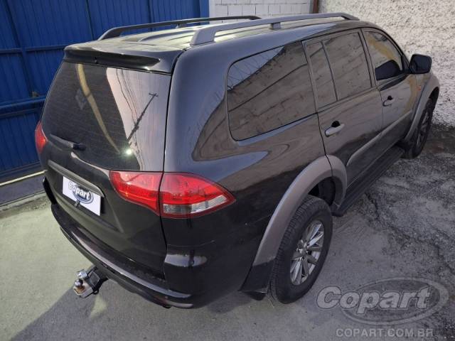 2017 MITSUBISHI PAJERO 