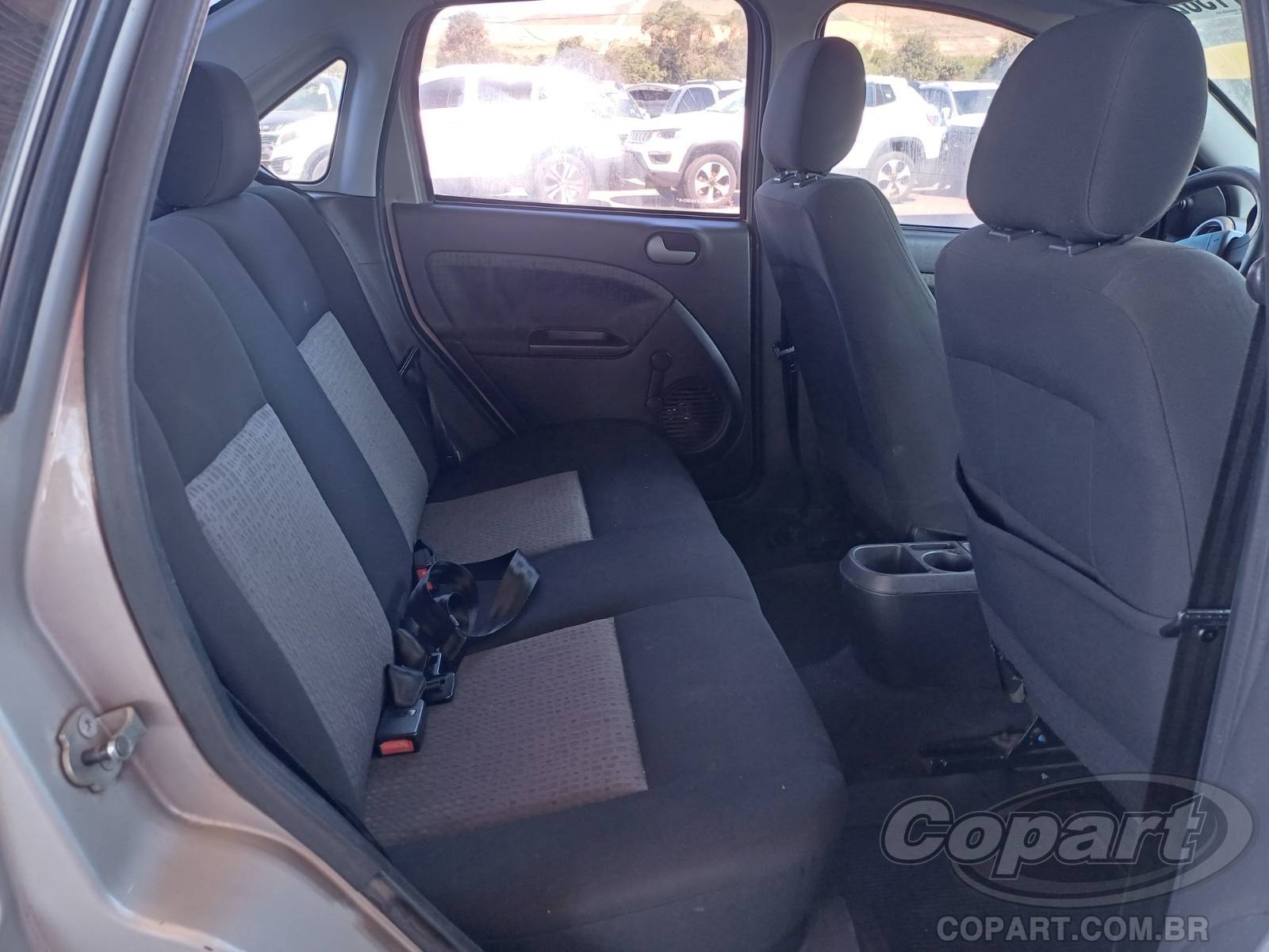 2012 FORD FIESTA SEDAN — foto 6 de 10
