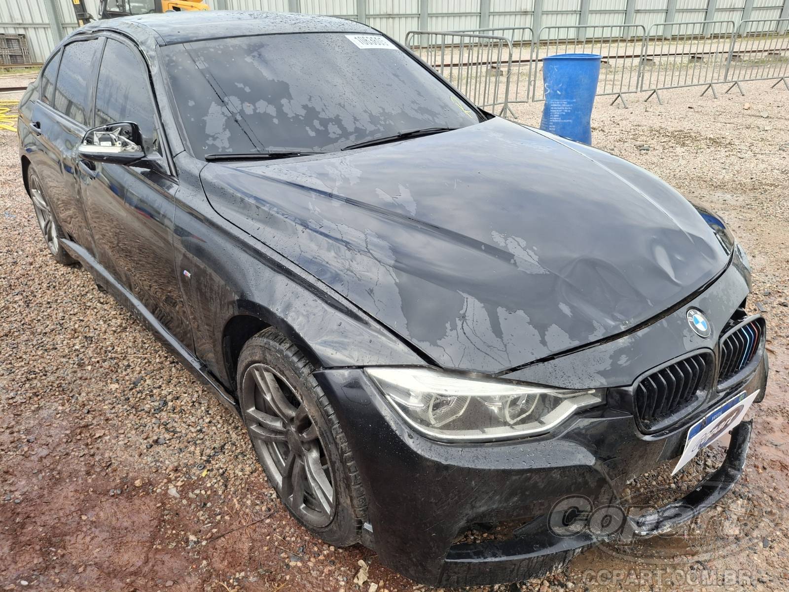 Veículo BMW Série 3 2017 BMW SERIE 3 320i Active Flex 2.0 16V Twin Turbo 2017 em leilão