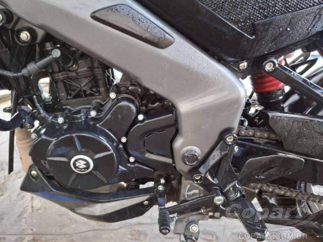 2026 BAJAJ DOMINAR 
