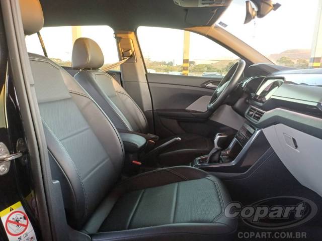 2023 VOLKSWAGEN T-CROSS 