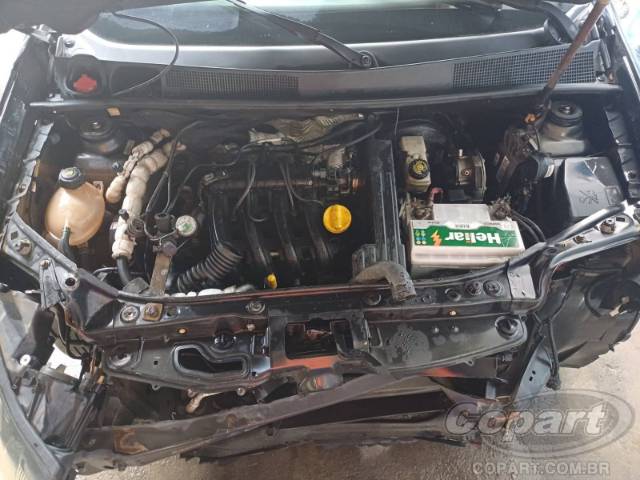 2015 RENAULT SANDERO 