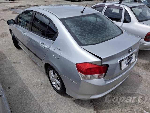 2010 HONDA CITY 