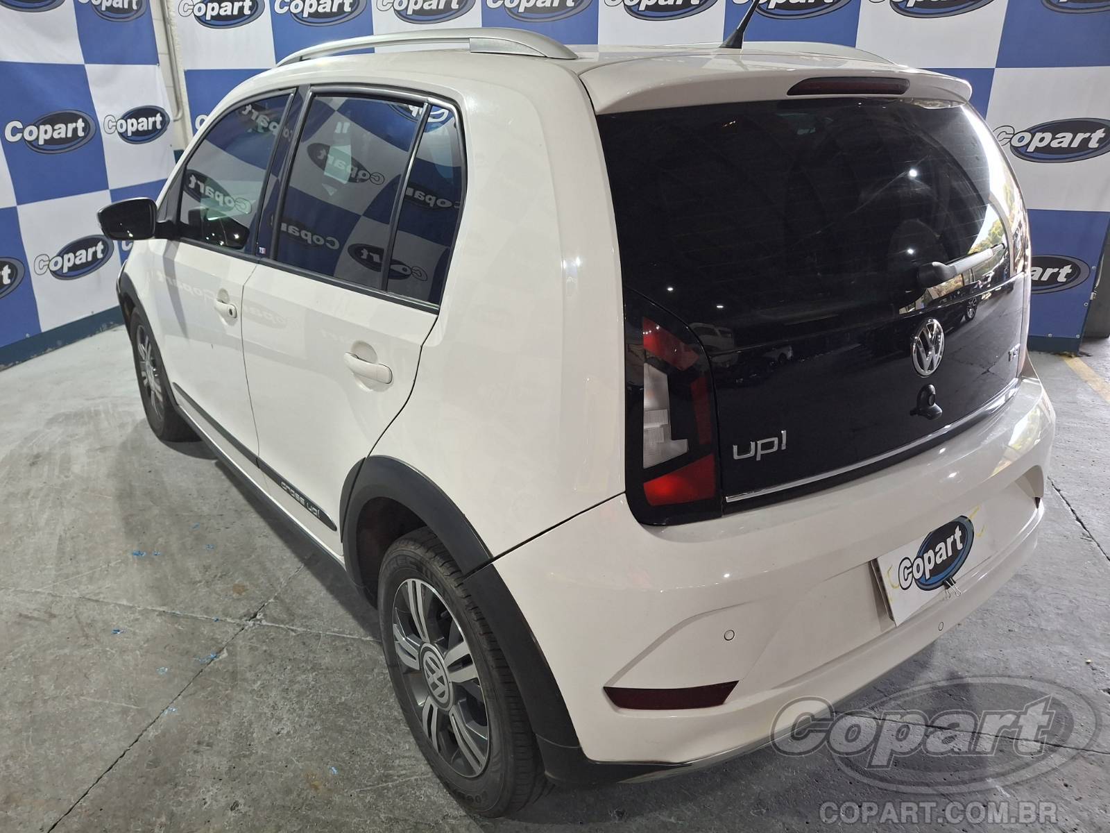 2018 VOLKSWAGEN UP — foto 3 de 11