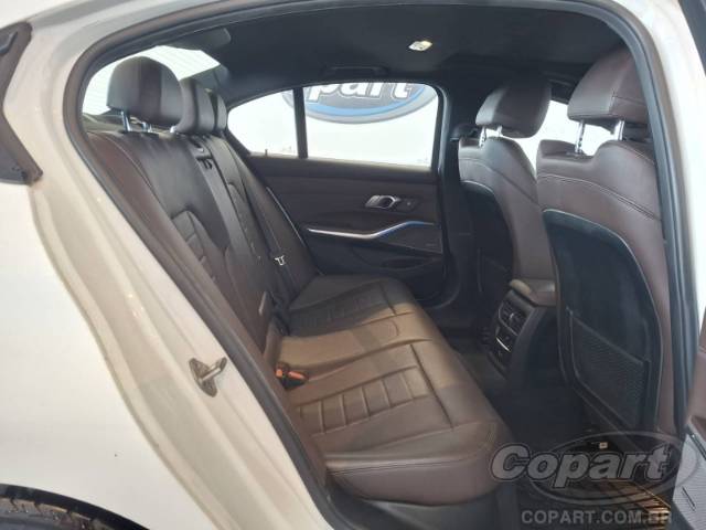 2022 BMW SERIE 3 