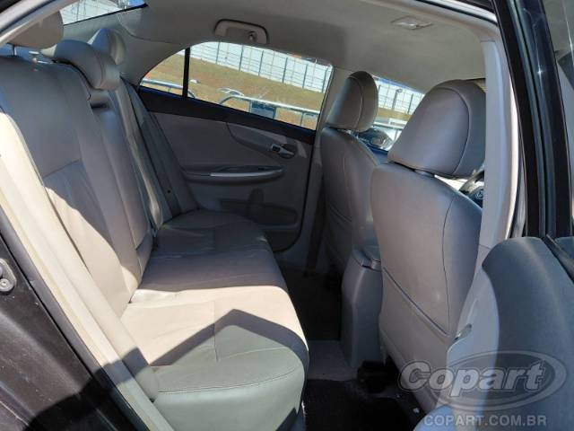2013 TOYOTA COROLLA 