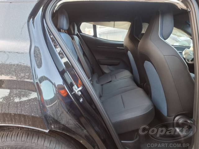 2024 VOLVO EX30 