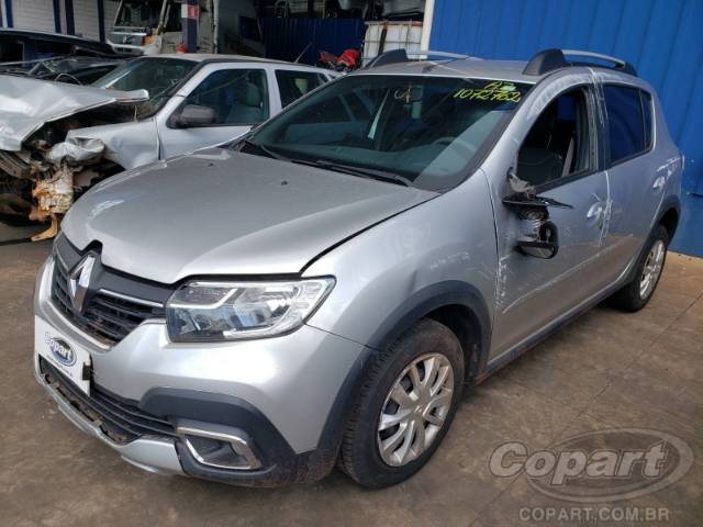 2024 RENAULT SANDERO 