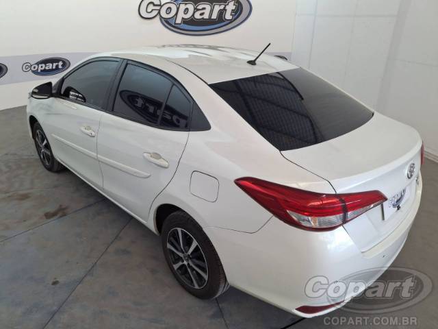 2020 TOYOTA YARIS SEDA 