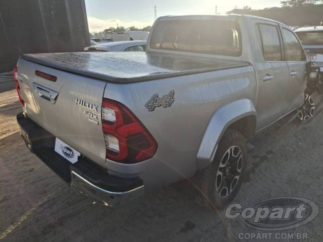 2024 TOYOTA HILUX CD 