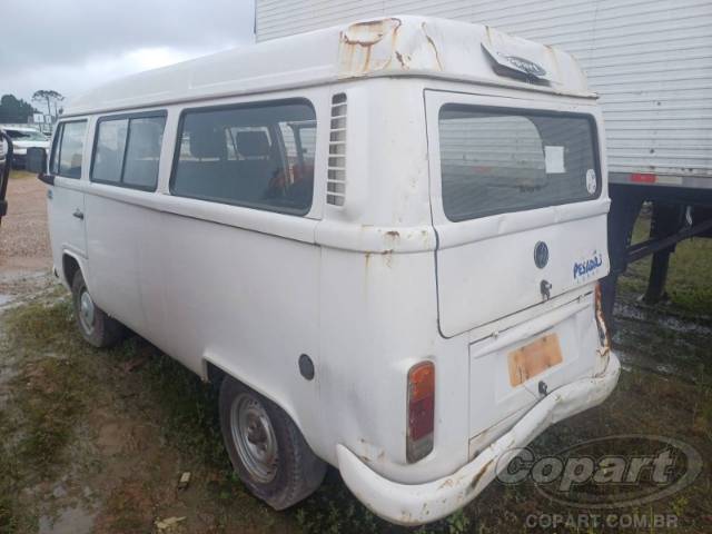 2010 VOLKSWAGEN KOMBI 