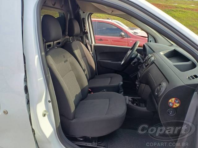 2027 RENAULT KANGOO 