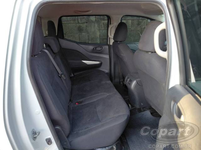2021 NISSAN FRONTIER CD 