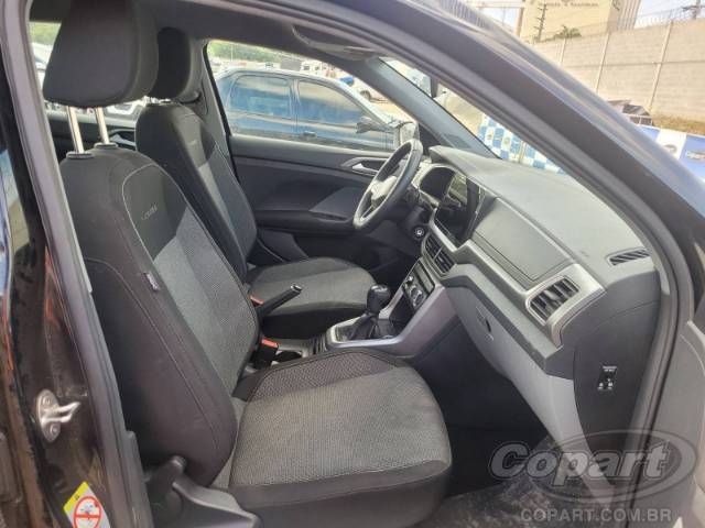 2025 VOLKSWAGEN T-CROSS 