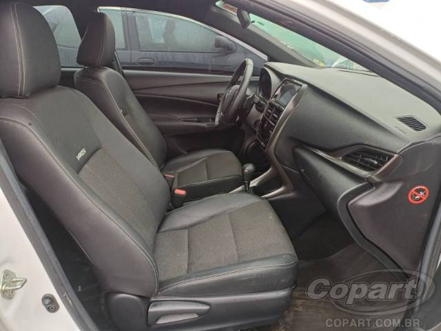 2025 TOYOTA YARIS 
