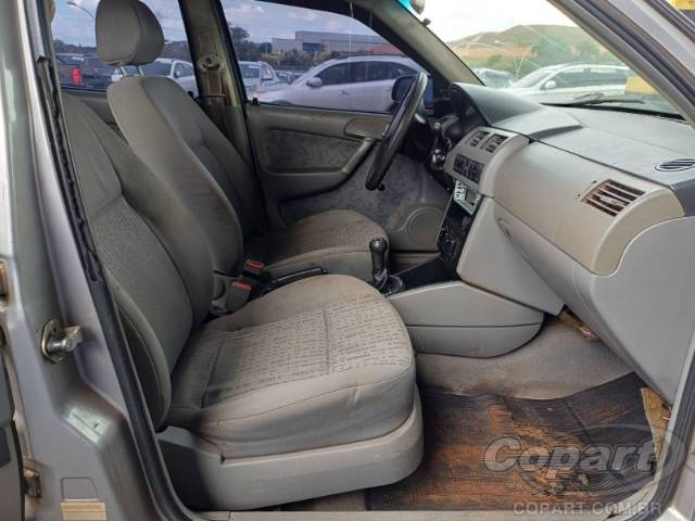 2001 VOLKSWAGEN GOL 