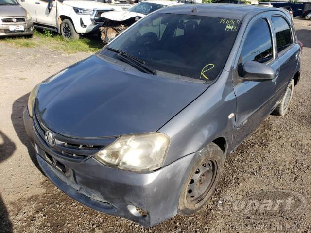 2015 TOYOTA ETIOS 