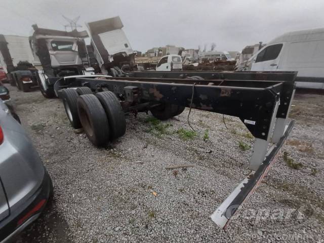 2011 VOLKSWAGEN CONSTELLATION 